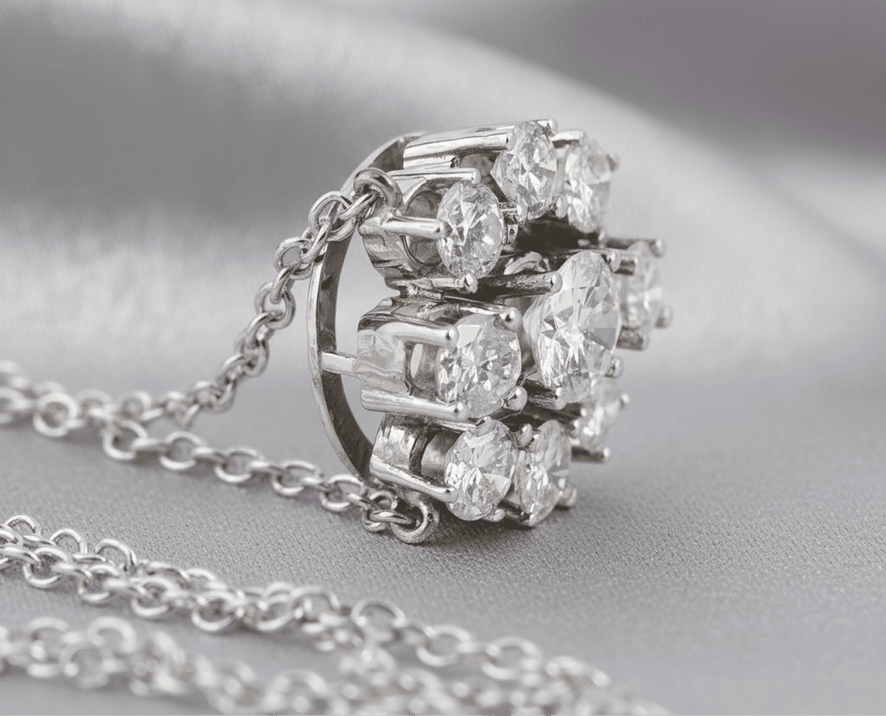 Imagen editorial de joyas